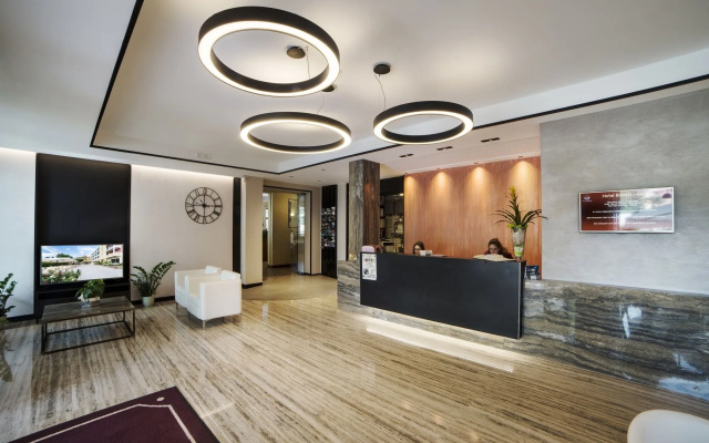 Hotel Bisesti