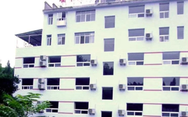 Wudang Moutain Sunny Hotel