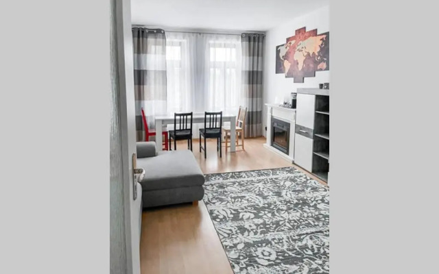 Zentral, Ruhig, 4personen, Balkon, Waschmaschine