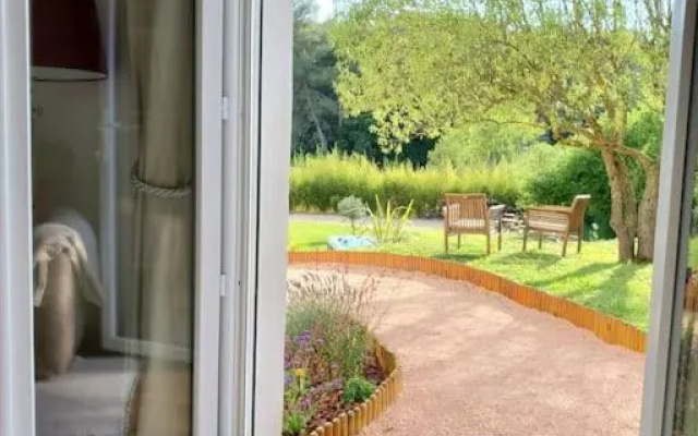 Les Prairies de Fenestrelle SPA & Piscine Au Calme