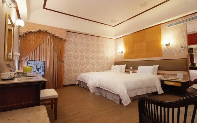 Lotus Hotel