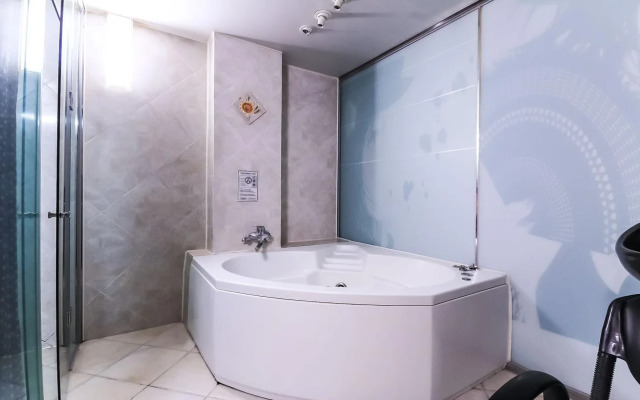 Andong Win Hotel