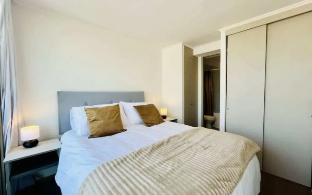 Urbano Esperanza Plaza Yungay Laundry Park Pet