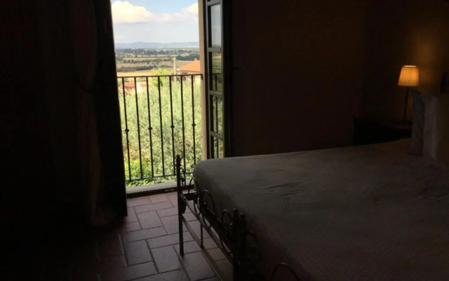 Borgo tra gli Olivi