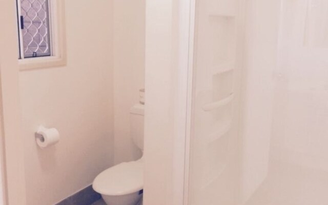 Park Avenue Hotel Motel