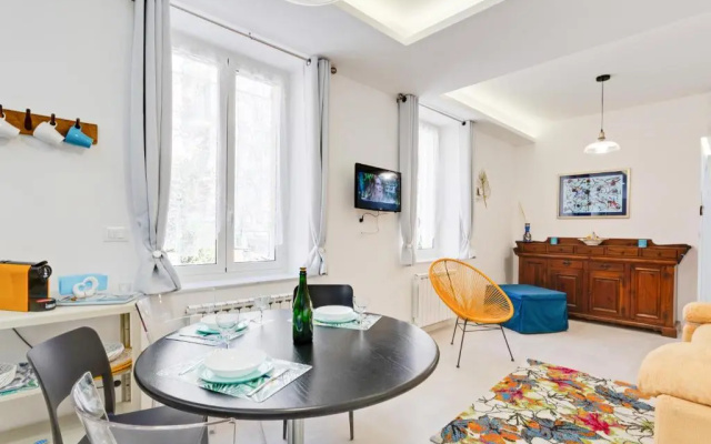 PRA' Modern & Cozy Apartment