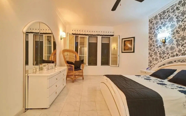 Luxury Villa With Pool and Spectacular View in Javea