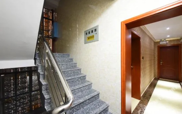 Dacheng Business Hotel