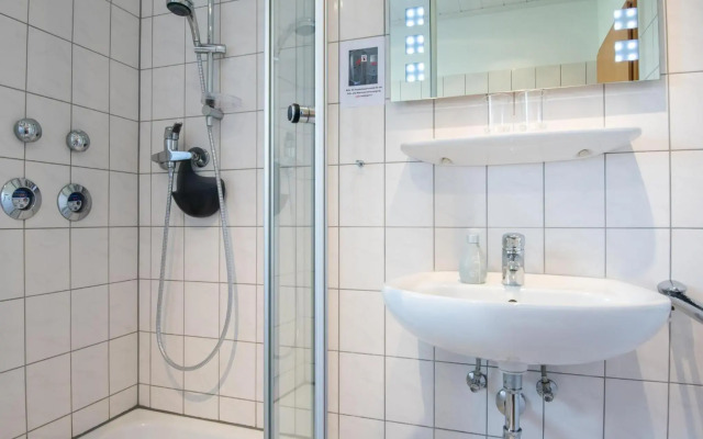 Ferienwohnung Wellenrauschen mit Terrasse im Kaiserhof 4