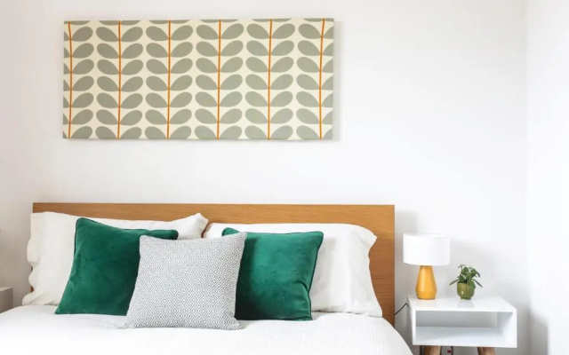 The Penthouses, 8 Albion Mews (Adults Only)