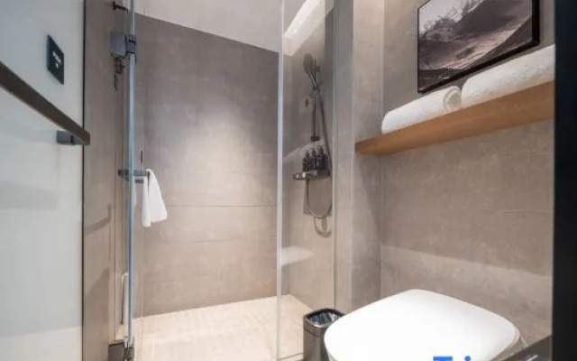Atour Hotel Dali Erhai Park Wanda Plaza