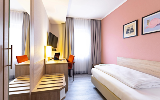 Garner Hotel Bremen North by IHG