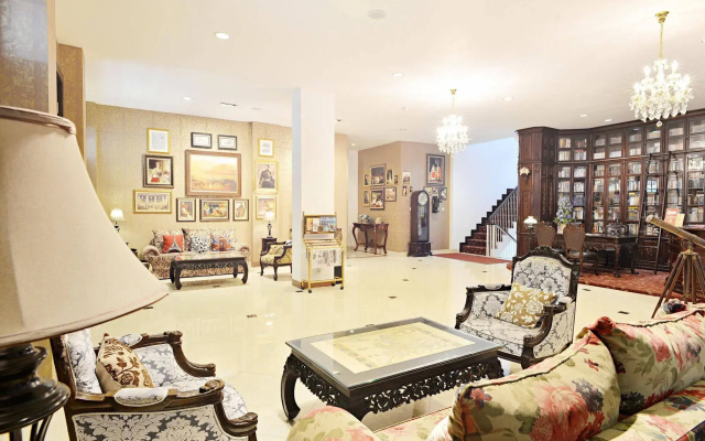 ZEN Rooms Sukaresmi Karang Setra