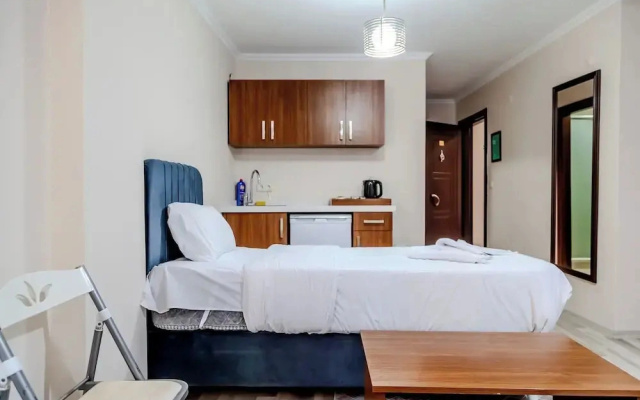 City Hall Apart Hotel