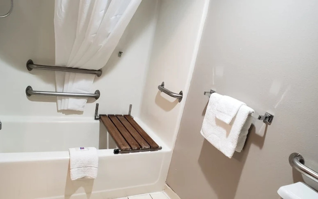 Quality Inn