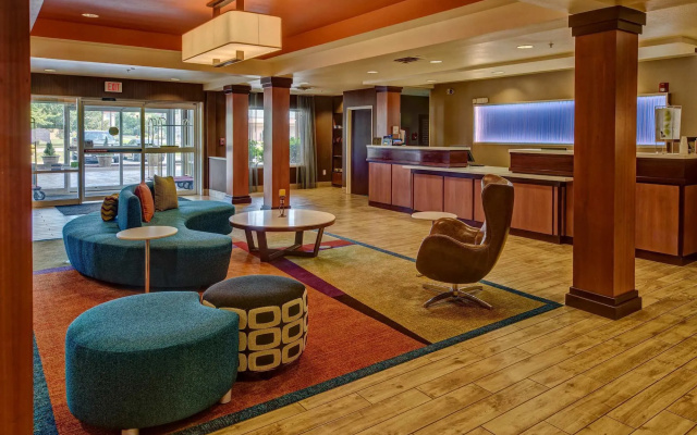 Fairfield Inn & Suites by Marriott Russellville
