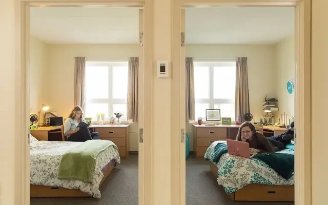 UNB Saint John Summer Hotel