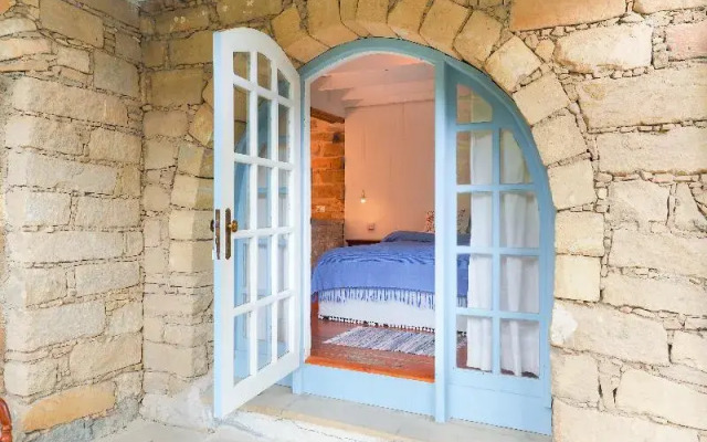 Cyprus Villages Hotel & Restaurant - Central Location - Bed & Breakfast - With Access To Pool And Stunning Views