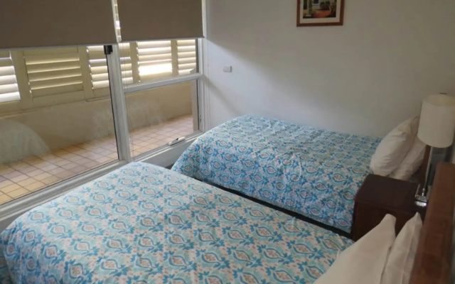 Manly Paradise Motel & Apartments