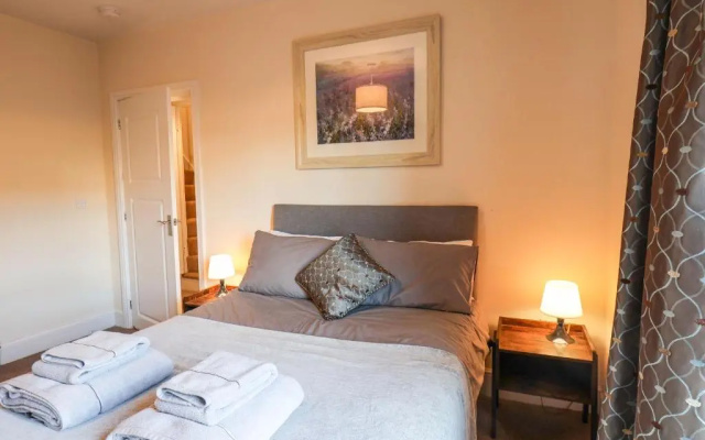 4 Normanby Terrace