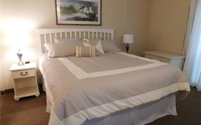 Harbourgate Marina #122 3 Bedroom Condo