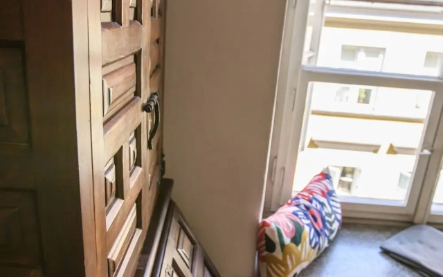 Old Town Folk Apartment