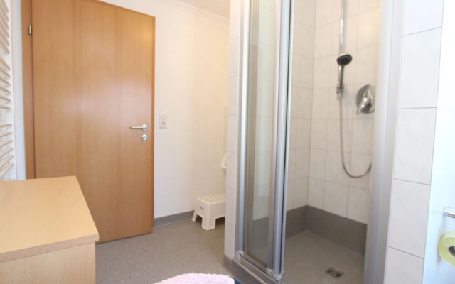 Cozy Apartment with Garden in Mühlbach