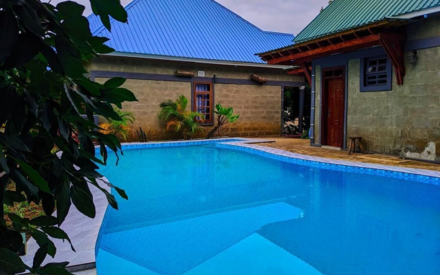 Vigo Lodge