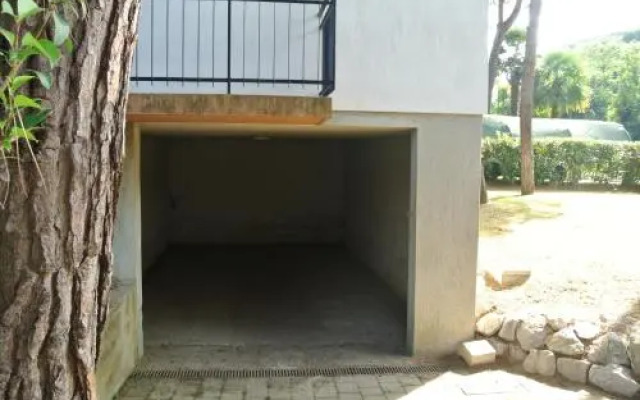 Villa CONTINENTI