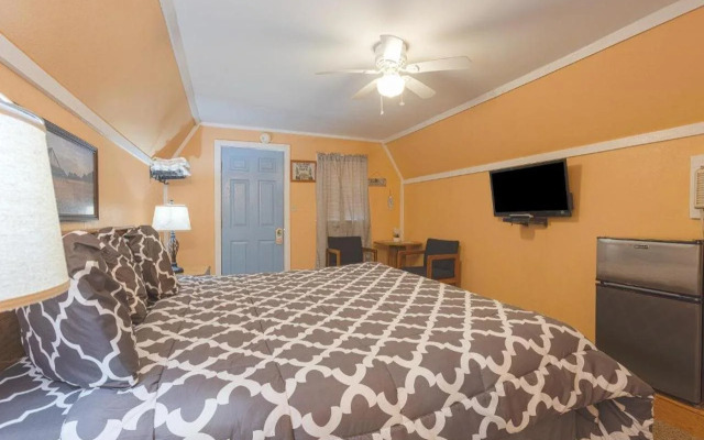 Parkside Motel By OYO Meadville Conneaut Lake