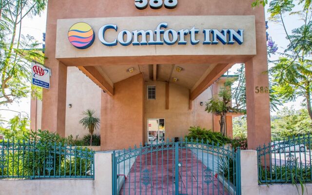 Отель Comfort Inn Monterey Park Монтерей-Парк вид на фасад
