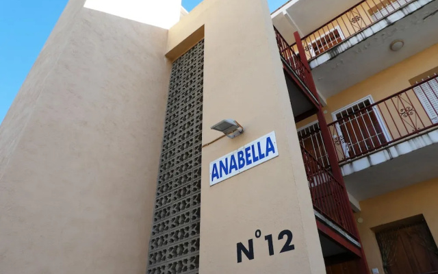 Apartamentos Anabella 3000
