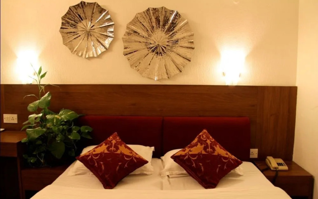 Samraj Hotel