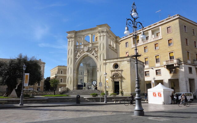 Отель Piazza Salento Лечче вид на фасад