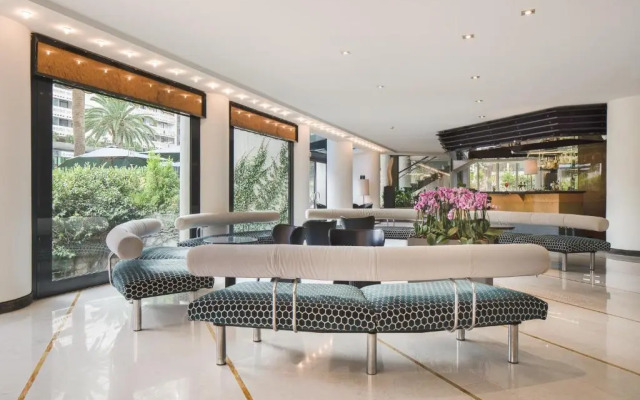 The Nicolaus Hotel