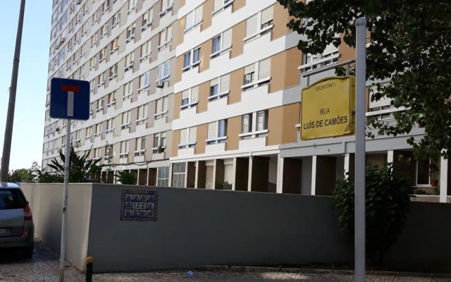 Apartment in Portela near the Airport