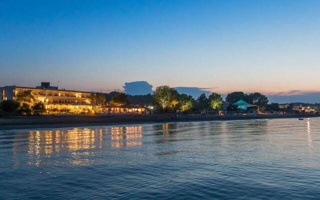 Отель Island Beach Resort - Adults Only вид на фасад