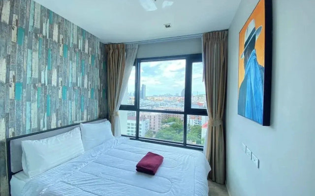 Sea View 2 Bed Room Unit Central Pattaya