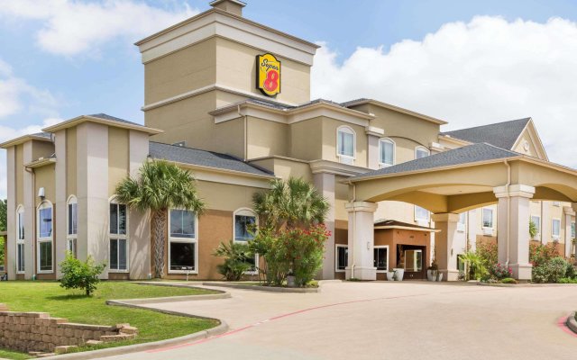 Super 8 by Wyndham Nacogdoches in Nacogdoches, United States of America from 88$, photos, reviews - zenhotels.com hotel front