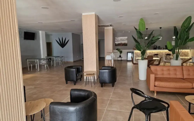 Hotel Aloe Emira NKC