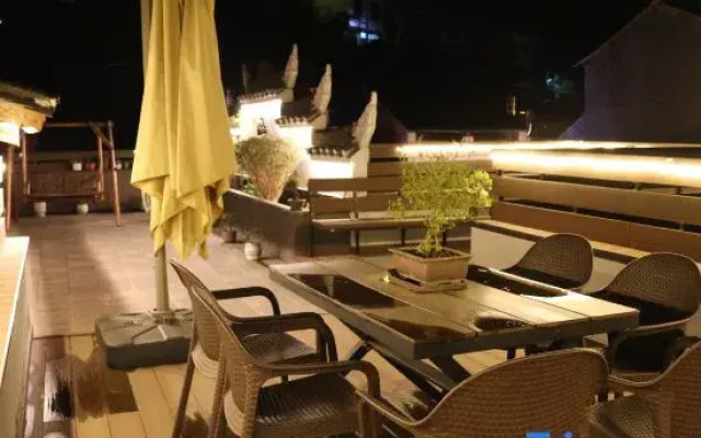 Houjiefang Homestay (Border City Chatong Scenic Area)