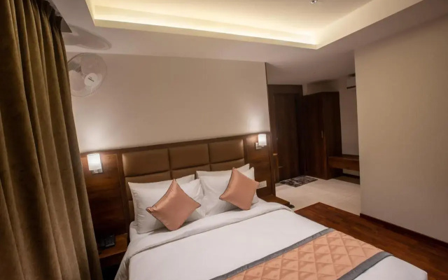 Golden Fortune Inn Hotel