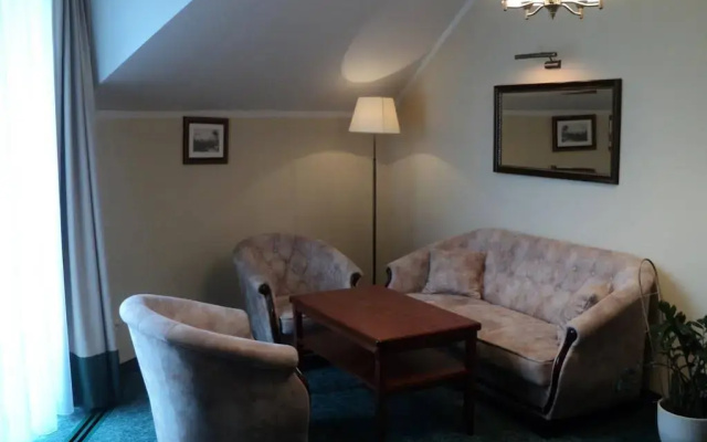 Hotel Gniecki