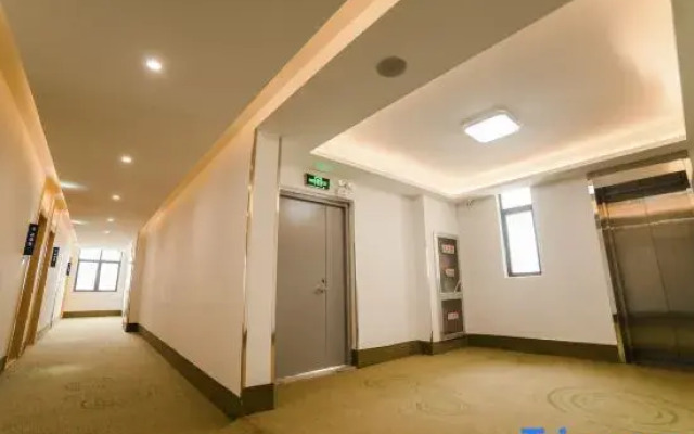 GreenTree Zhixuan Hotel (Zhangjiagang Bonded Area Logistics Park Deji Town)