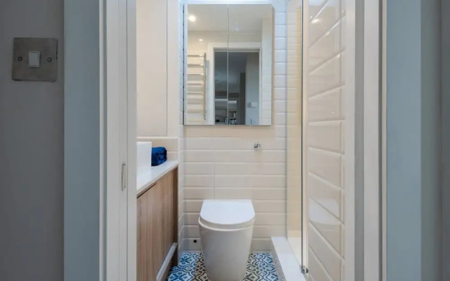 Modern 2 Bedroom Apartment, Wandsworth Town