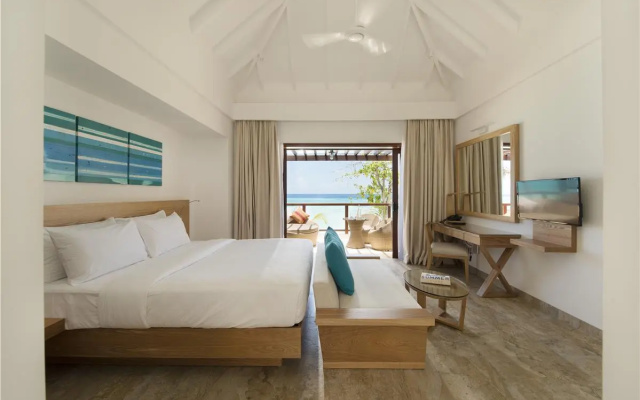 Отель Summer Island Maldives