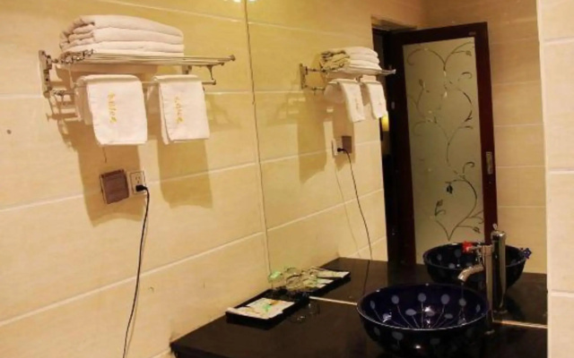 Dongri Yanguang Hotel