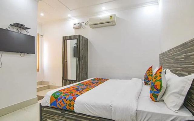 FabHotel Shri Krishna Residency