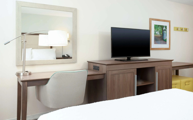 Hampton Inn & Suites Niles/Warren