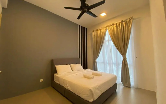 Duplex 3 bedroom Apartment By DreamScape
